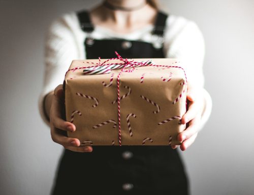 The Art of Giving Thoughtful Closing Gifts in Real Estate: A Personal Touch for Lasting Impressions